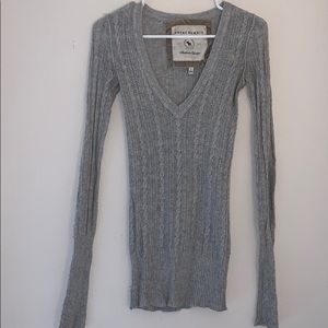Long sleeve Abercrombie sweater